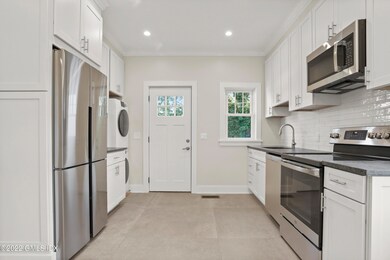 29 East Ave unit 2, New Canaan, CT 06840 - photo 6