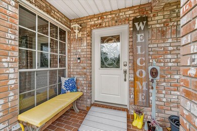 Exterior - Front Porch