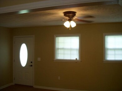 502 Polk St, Manchester, TN 37355 - photo 3