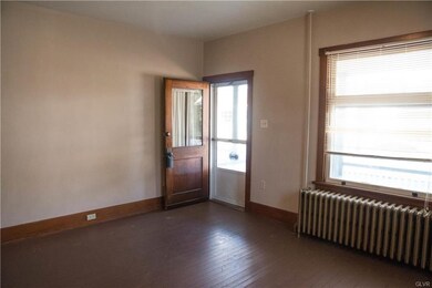 214 Washington St, Walnutport, PA 18088 - photo 3