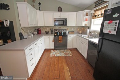 605 Rittenour Rd, Edinburg, VA 22824 - photo 5