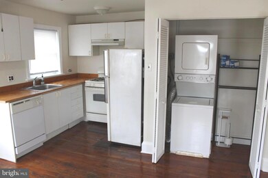 4417 Baker St unit 3, Philadelphia, PA 19127 - photo 5