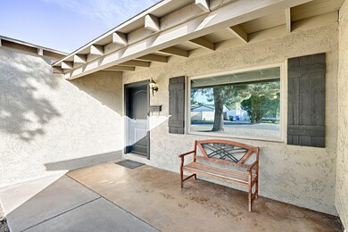 6819 N 10-004-10-Porch-MLS_Size - Copy