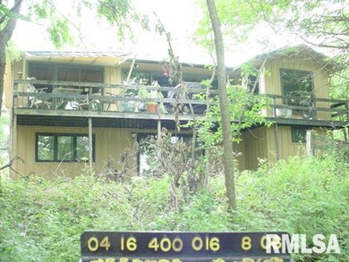 2009 Eagle Ln, Jacksonville, IL 62650 - photo 2