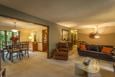 903 Autumn Way Lane-27