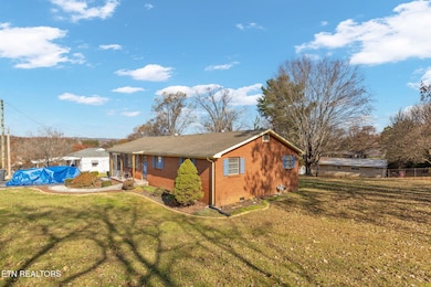 4300 Plummer Dr, Knoxville, TN 37918 - photo 2