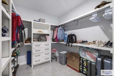 9175 Lake Charles Blvd, Los Fresnos, TX 78566 - photo 4