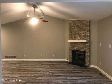 7804 Appleview Ln, Louisville, KY 40228 - photo 3