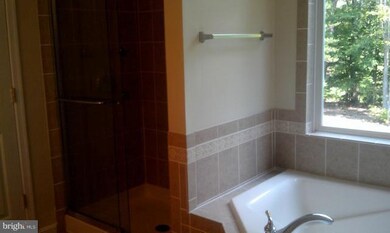 40 Placid Rd, Colonial Beach, VA 22443 - photo 5