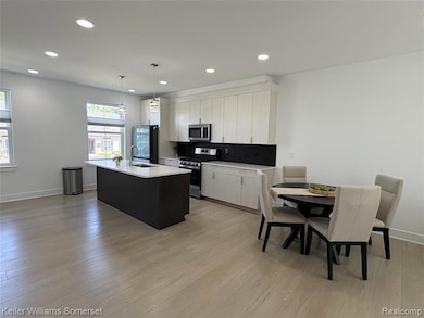 2861 Summers Place, Troy, MI 48084 - photo 7