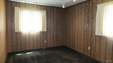 3736 Highland Rd, Schnecksville, PA 18078 - photo 7