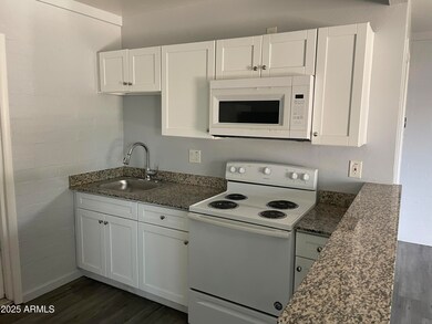 2402 N 24th St unit 3, Phoenix, AZ 85008 - photo 3