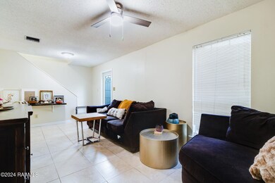 10-web-or-mls-313 Rue Louis XIV H-9