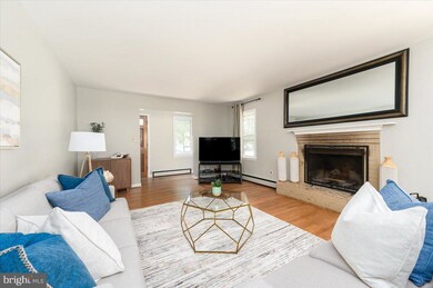 8904 Spring Ave, Lanham, MD 20706 - photo 4