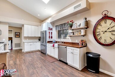 7. Kitchen