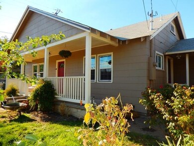 2264 Shasta St, Redding, CA 96001 - photo 4