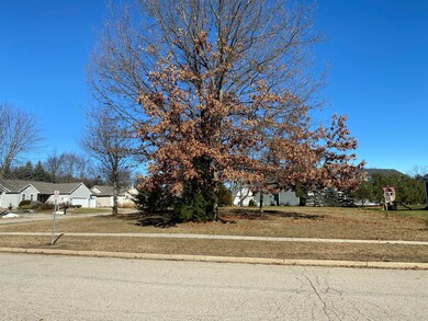 2738 Avalon Woods Ct, Portage, MI 49024 - photo 4