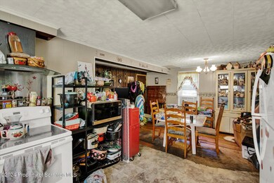 1302 Palm St, Scranton, PA 18505 - photo 4