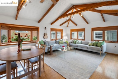 2587 Piedmont Ave unit 3, Berkeley, CA 94704 - photo 7