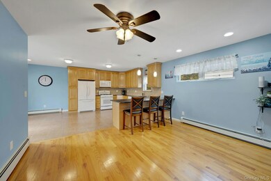 107 D Edgewater Park unit 107E, Bronx, NY 10465 - photo 6