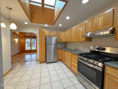 204 W George St, Milford, PA 18337 - photo 6