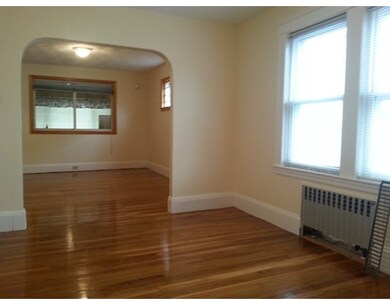 492 Riverside Ave unit 1, Medford, MA 02155 - photo 4