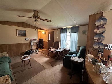 4832 Vienna Dozier Rd, Pfafftown, NC 27040 - photo 3