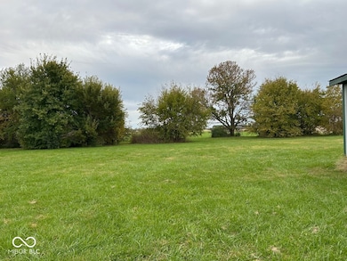 5531 E 300 N, Franklin, IN 46131 - photo 7