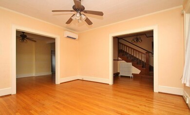 Living room 2