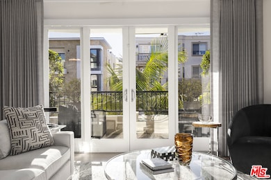 122 N Clark Dr unit 306, West Hollywood, CA 90048 - photo 5