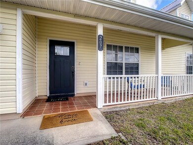 207 SE 22nd St, Cape Coral, FL 33990 - photo 4