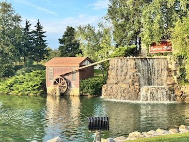 3709 Squires Mill Rd, Joliet, IL 60431 - photo 5