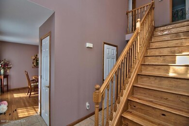 364 Cascade Dr, Effort, PA 18330 - photo 5