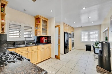 9730 S 2nd Ave, Inglewood, CA 90305 - photo 5