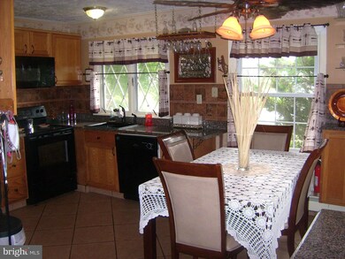 35 Snowflower Ln, Willingboro, NJ 08046 - photo 6