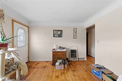 15908 Ashland Dr, Brook Park, OH 44142 - photo 4