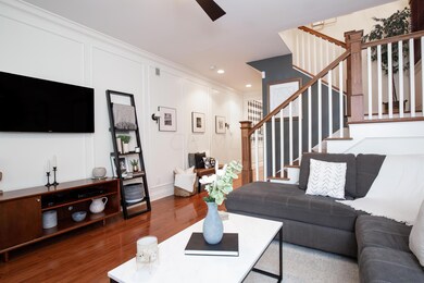 Family Room- 1