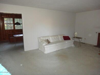 1004 Daniel Dr, Jacksonville, NC 28540 - photo 4