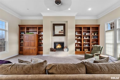 2916 E 45th Ct, Davenport, IA 52807 - photo 6