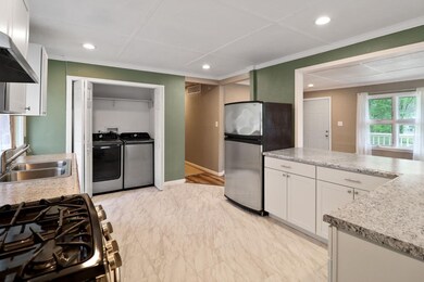 4692 Pennsylvania St, Gary, IN 46409 - photo 4