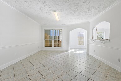 8502 Detroit St unit C, Houston, TX 77017 - photo 3