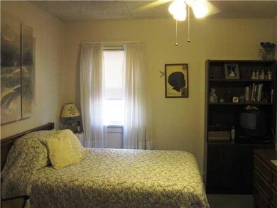 Bedroom Located on the 1st floor