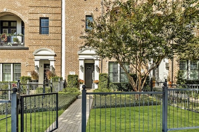 712 Sid Rich Dr, Irving, TX 75039 - photo 2