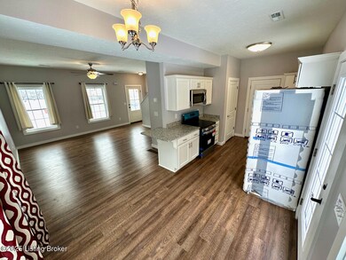 119RubyCt - Dining Area 1-2