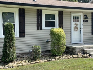 2706 Woodlawn Ave NW, Cleveland, TN 37312 - photo 3