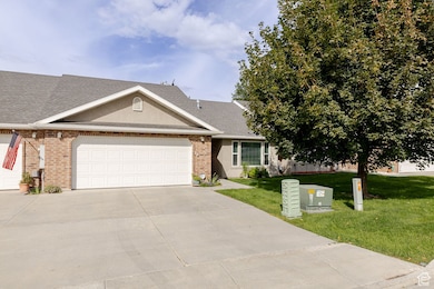 423 S 80 W, Smithfield, UT 84335 - photo 2