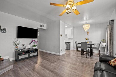 06-GlenoaksBlvd-9909b1d781