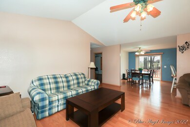 Living room B