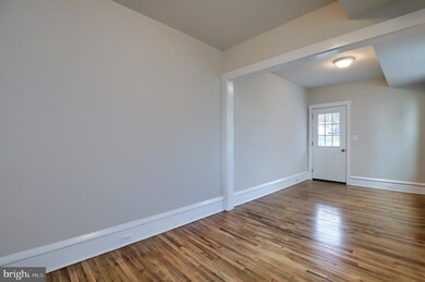 207 E Main St, Reinholds, PA 17569 - photo 6