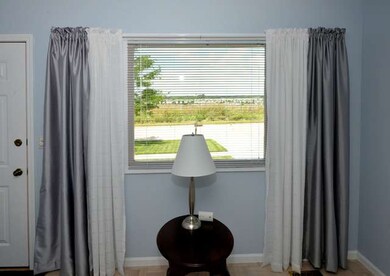 205 Bolz Rd, Carpentersville, IL 60110 - photo 3